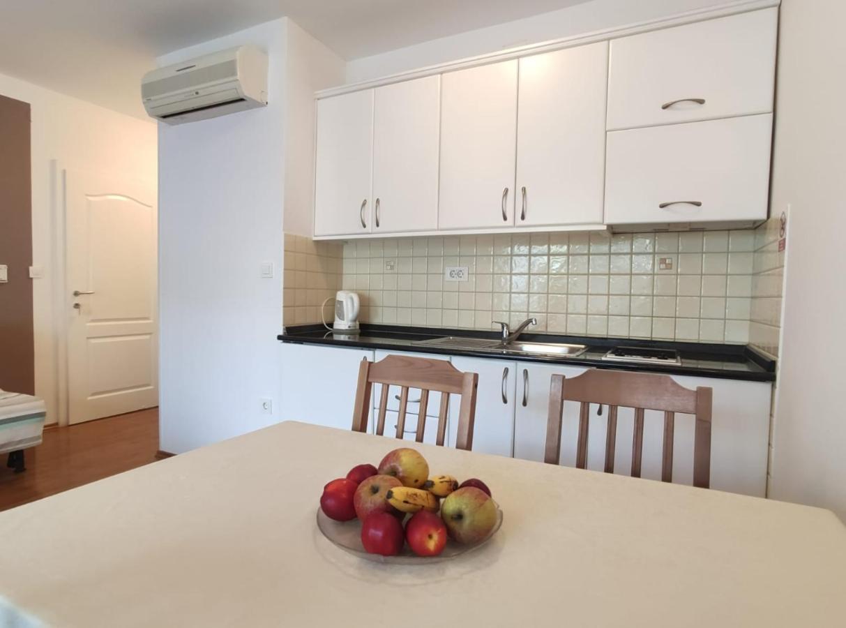 Ivana Apartman 2 تْسْغيكفانِتْسا المظهر الخارجي الصورة